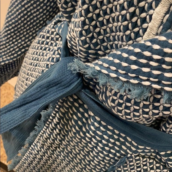 Elizabeth and James
Hayden Jacket - Picture 9 of 10